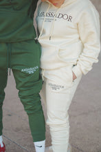 Load image into Gallery viewer, Ambassador Classic Sweatpants| Green
